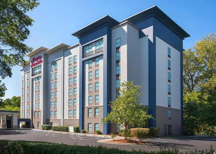 Hampton Inn & Suites Charlotte Arrowood Rd